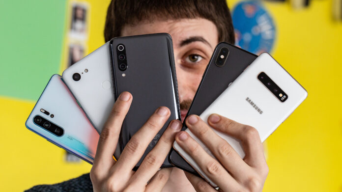 What do you Need to Consider Before Buying a Cell Phone?
